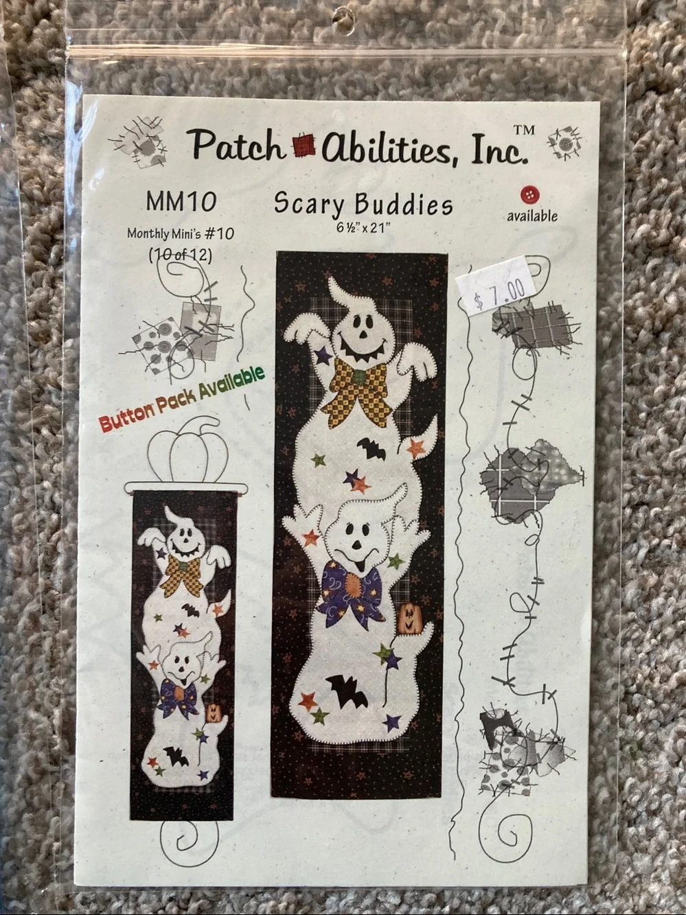 Bundle of 6 Patch Abilities Vintage Halloween quilt patterns door hangers NIP